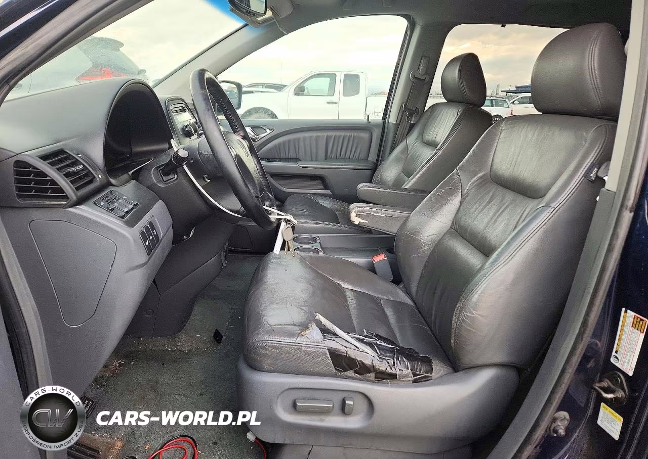 2005 Honda Odyssey Touring VIN:5FNRL38815B002181 - 7