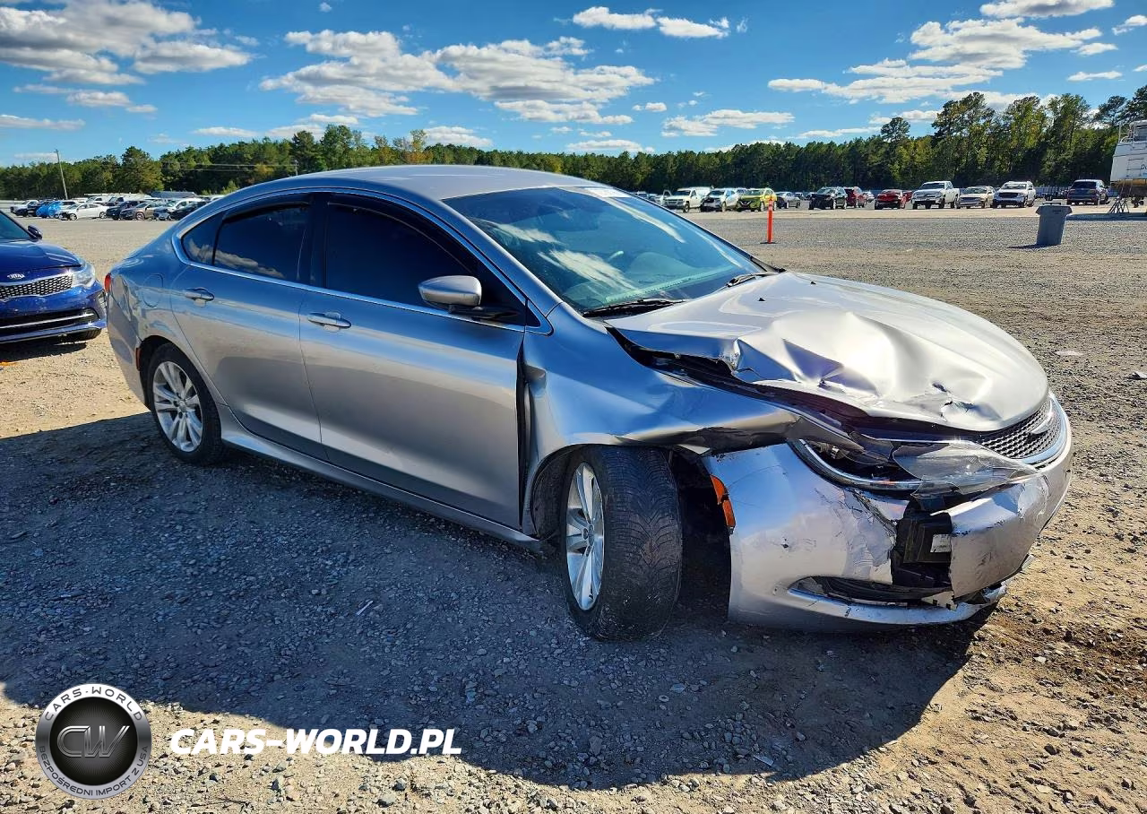 2015 Chrysler 200 Limited VIN:1C3CCCAB5FN700893 - 4