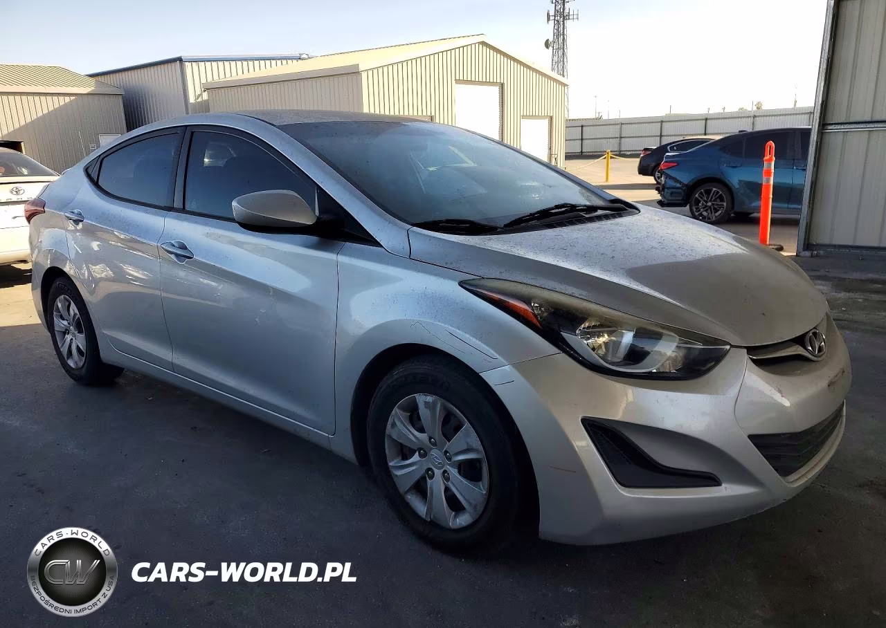 2016 Hyundai Elantra Se VIN:5NPDH4AE9GH696169 - 4