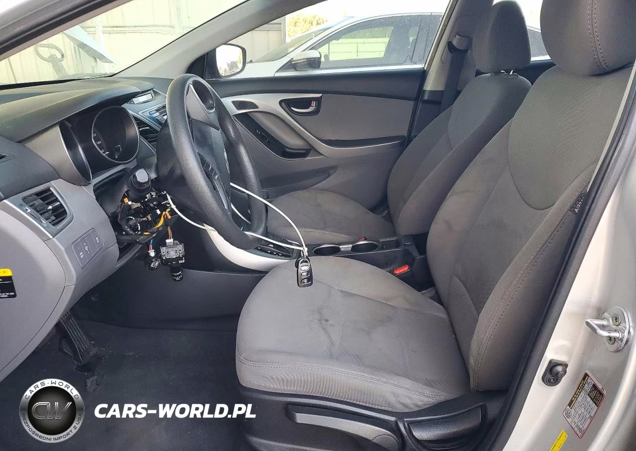 2016 Hyundai Elantra Se VIN:5NPDH4AE9GH696169 - 7