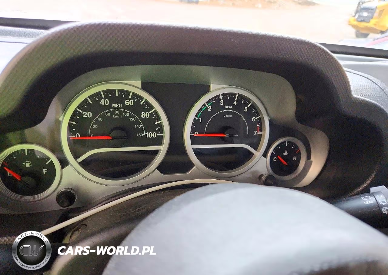 2010 Jeep Wrangler Sport VIN:1J4AA2D15AL116661 - 9