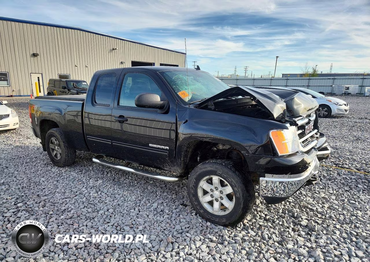 2010 Chev Silverado VIN:1GTSKVE39AZ266939 - 4