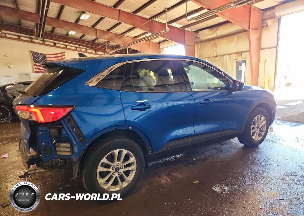 2020 Ford Escape Se VIN:1FMCU9G68LUB90798 - 3
