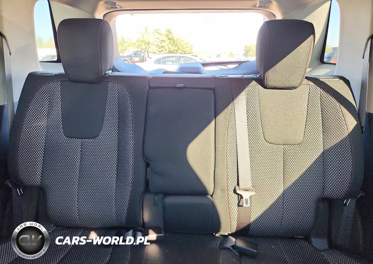 2017 GMC Terrain VIN:2GKFLSEK1H6191880 - 10