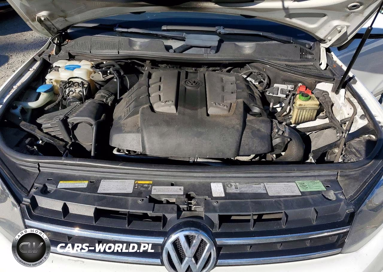 2014 Volkswagen Touareg V6 Tdi VIN:WVGEP9BP0ED010281 - 12