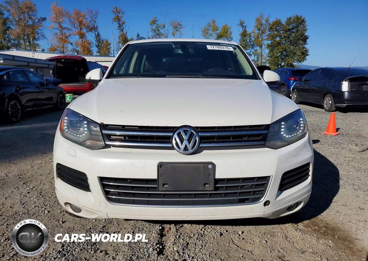 2014 Volkswagen Touareg V6 Tdi VIN:WVGEP9BP0ED010281 - 5