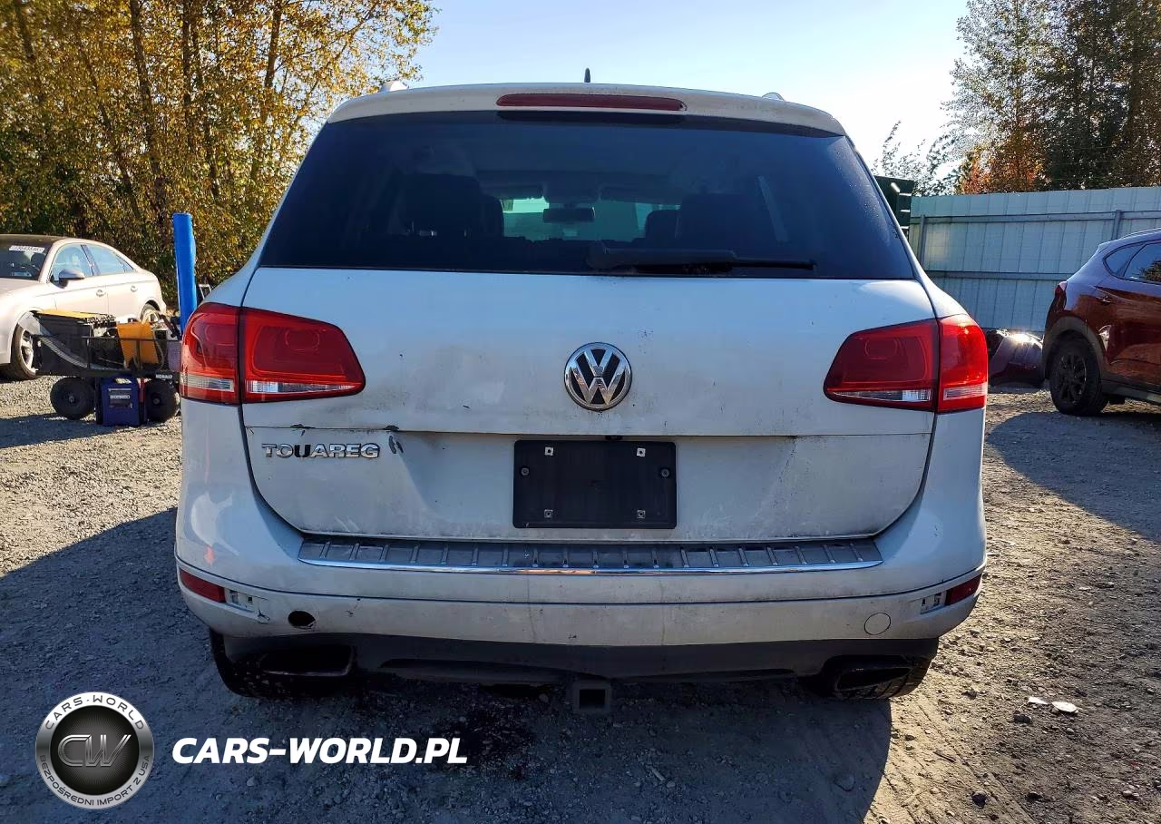 2014 Volkswagen Touareg V6 Tdi VIN:WVGEP9BP0ED010281 - 6