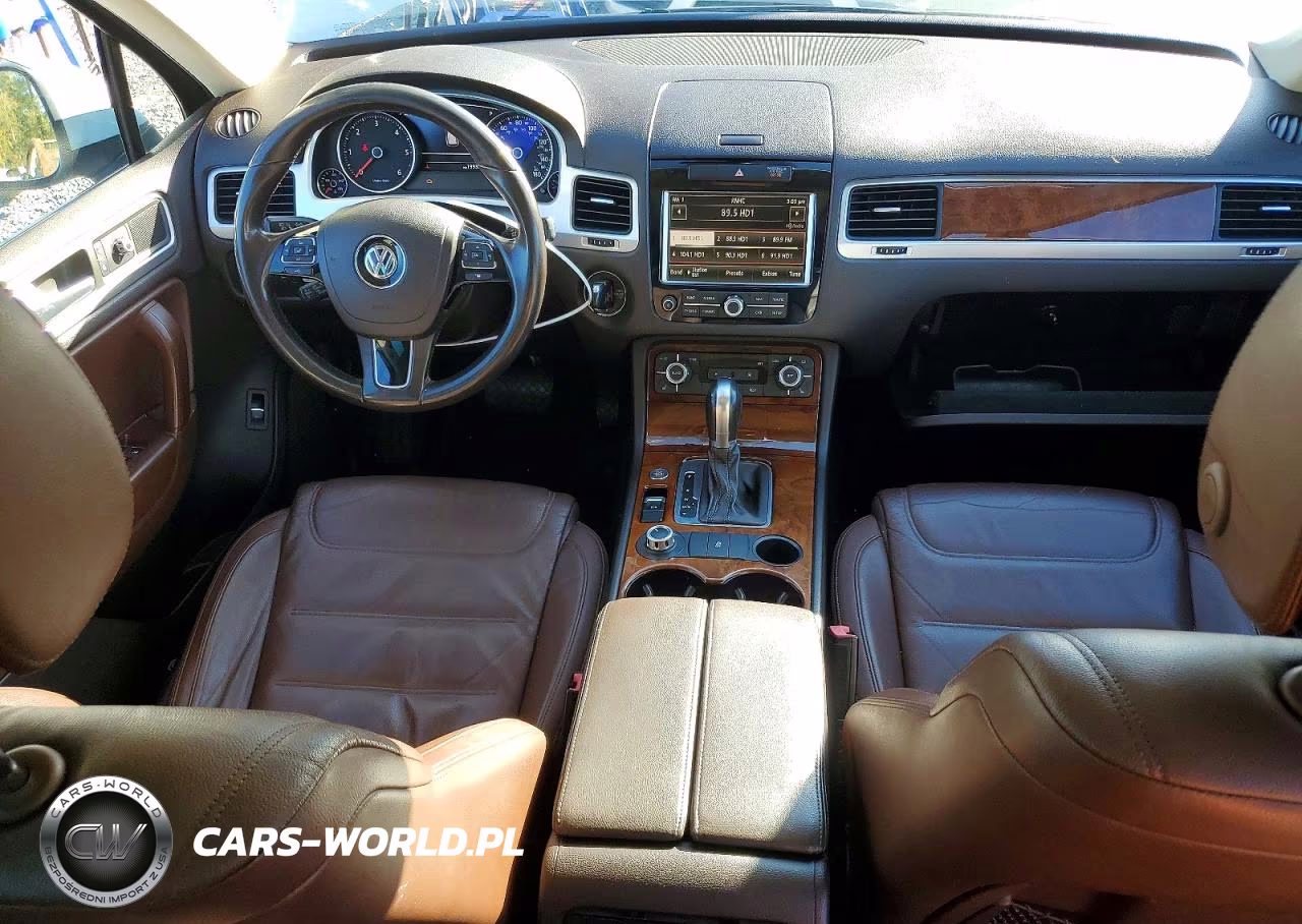 2014 Volkswagen Touareg V6 Tdi VIN:WVGEP9BP0ED010281 - 8