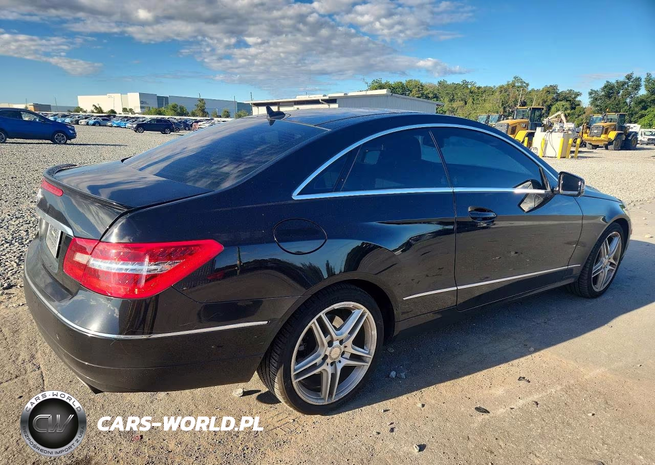 2011 Mercedes-Benz E 350 VIN:WDDKJ5GB8BF116014 - 3