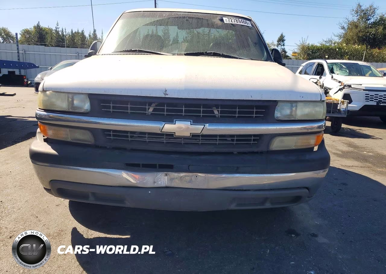 1999 Chevrolet Silverado C1500 VIN:1GCEC14W9XZ214346 - 5