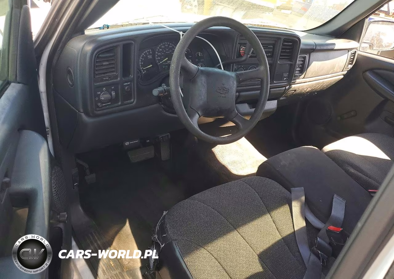 1999 Chevrolet Silverado C1500 VIN:1GCEC14W9XZ214346 - 8