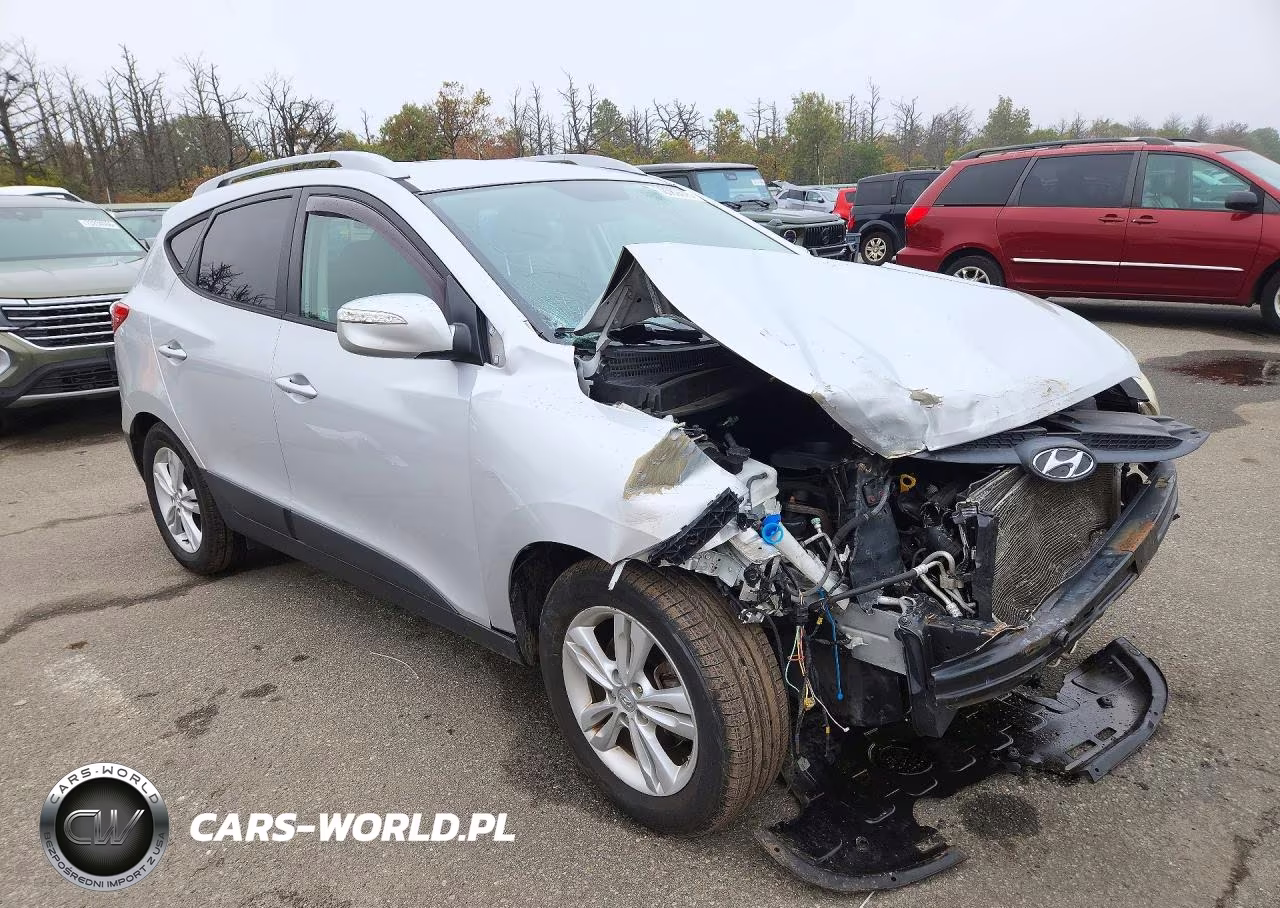 2012 Hyundai Tucson Gls VIN:KM8JUCAC3CU472334 - 4