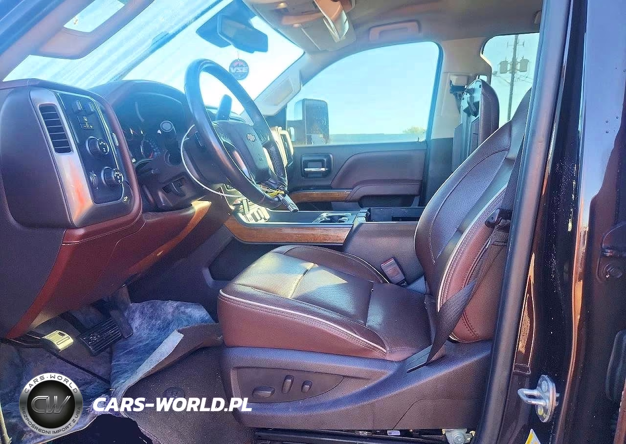 2018 Chevrolet Silverado K2500 High Country VIN:1GC1KXEYXJF121509 - 7