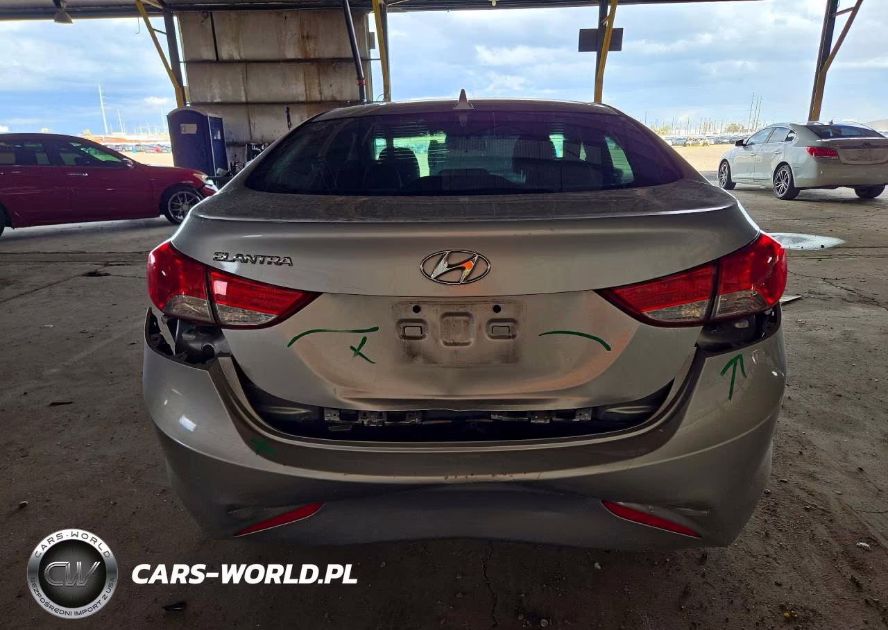 2013 Hyundai Elantra Gls VIN:5NPDH4AE3DH392699 - 6