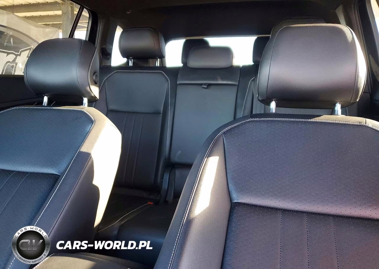 2022 Volkswagen Tiguan Se R-Line Black VIN:3VVCB7AX1NM064503 - 10