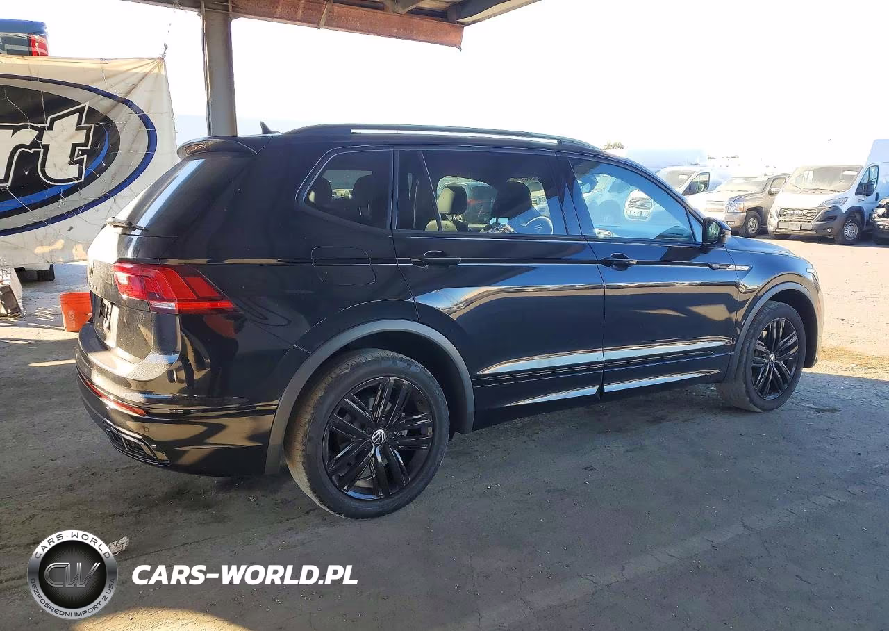 2022 Volkswagen Tiguan Se R-Line Black VIN:3VVCB7AX1NM064503 - 3