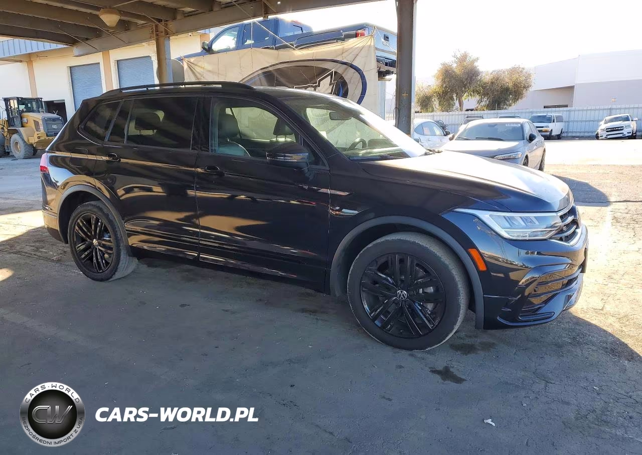 2022 Volkswagen Tiguan Se R-Line Black VIN:3VVCB7AX1NM064503 - 4