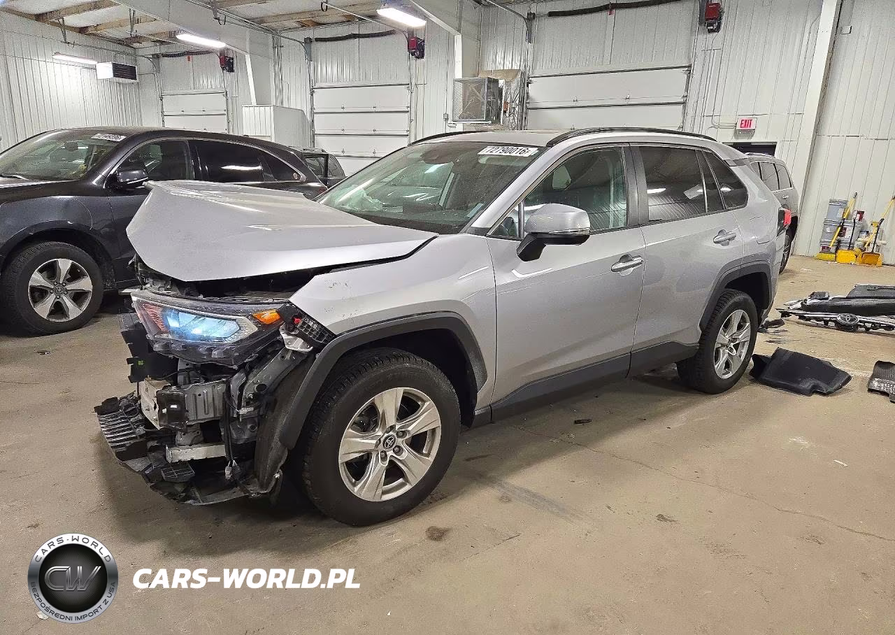 2021 Toyota Rav4 Xle VIN:2T3P1RFV6MC164455 - 1