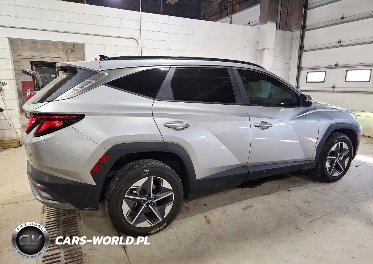 2025 Hyundai Tucson Sel VIN:5NMJBCDE8SH554105 - 3