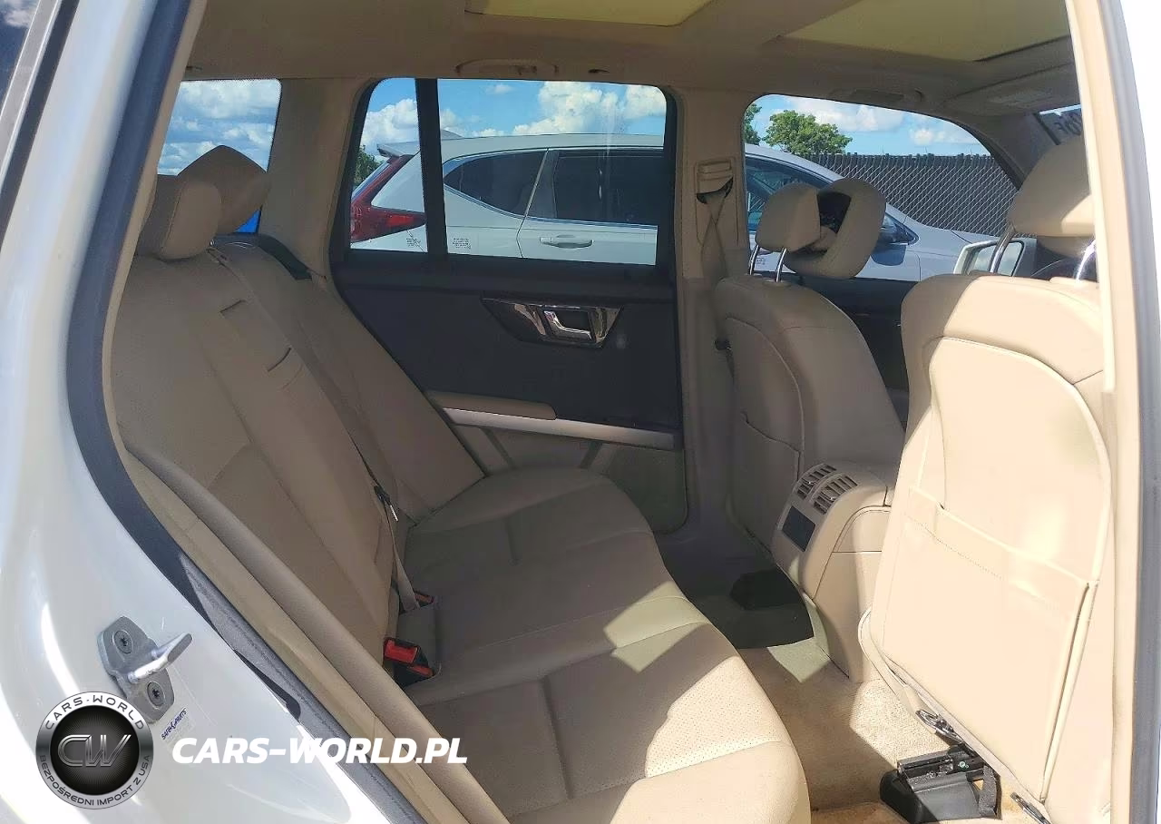 2011 Mercedes-Benz Glk 350 VIN:WDCGG5GB0BF654151 - 11