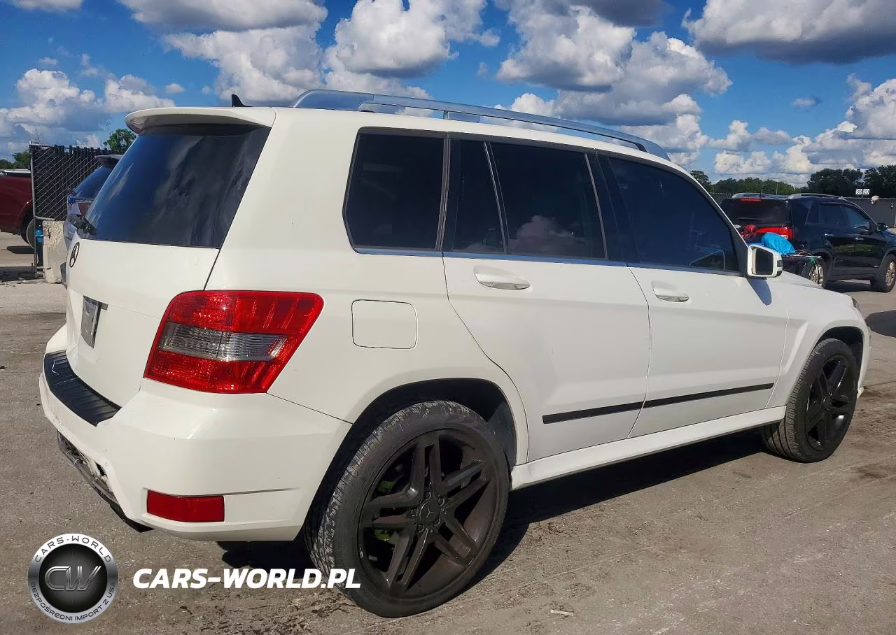 2011 Mercedes-Benz Glk 350 VIN:WDCGG5GB0BF654151 - 3