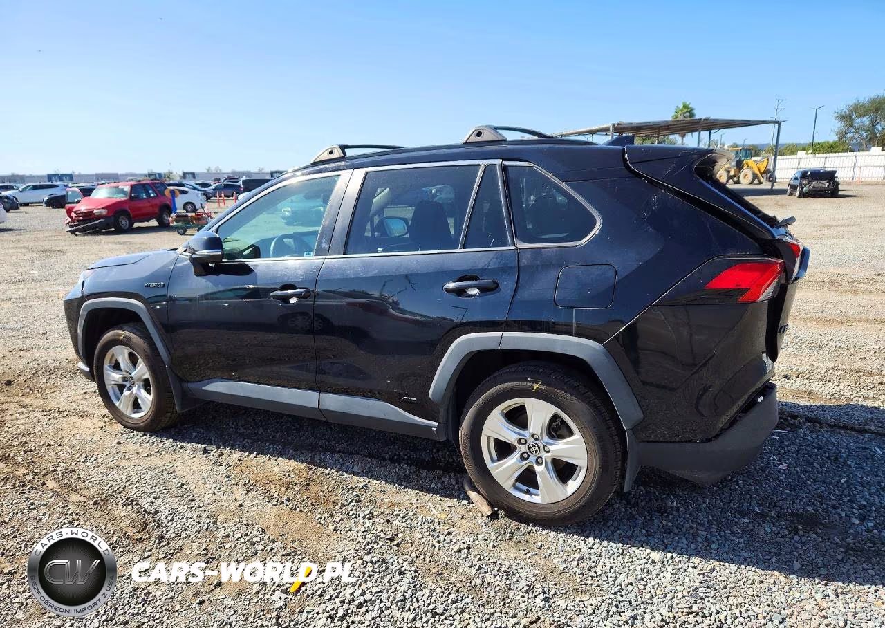 2021 Toyota Rav4 Hybrid Xle VIN:4T3RWRFV2MU028218 - 2