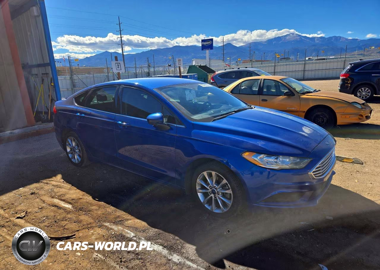 2017 Ford Fusion Se VIN:3FA6P0HD9HR276594 - 4