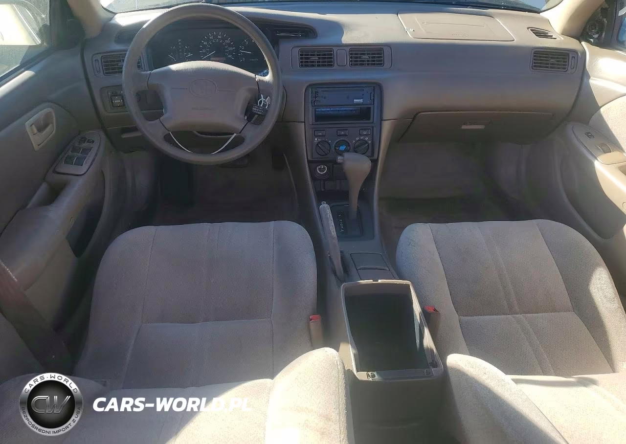 2000 Toyota Camry Le VIN:JT2BG22KXY0527255 - 8