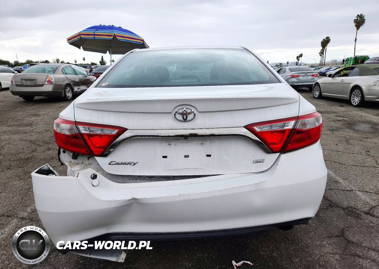 2017 Toyota Camry Se VIN:4T1BF1FK8HU342320 - 6