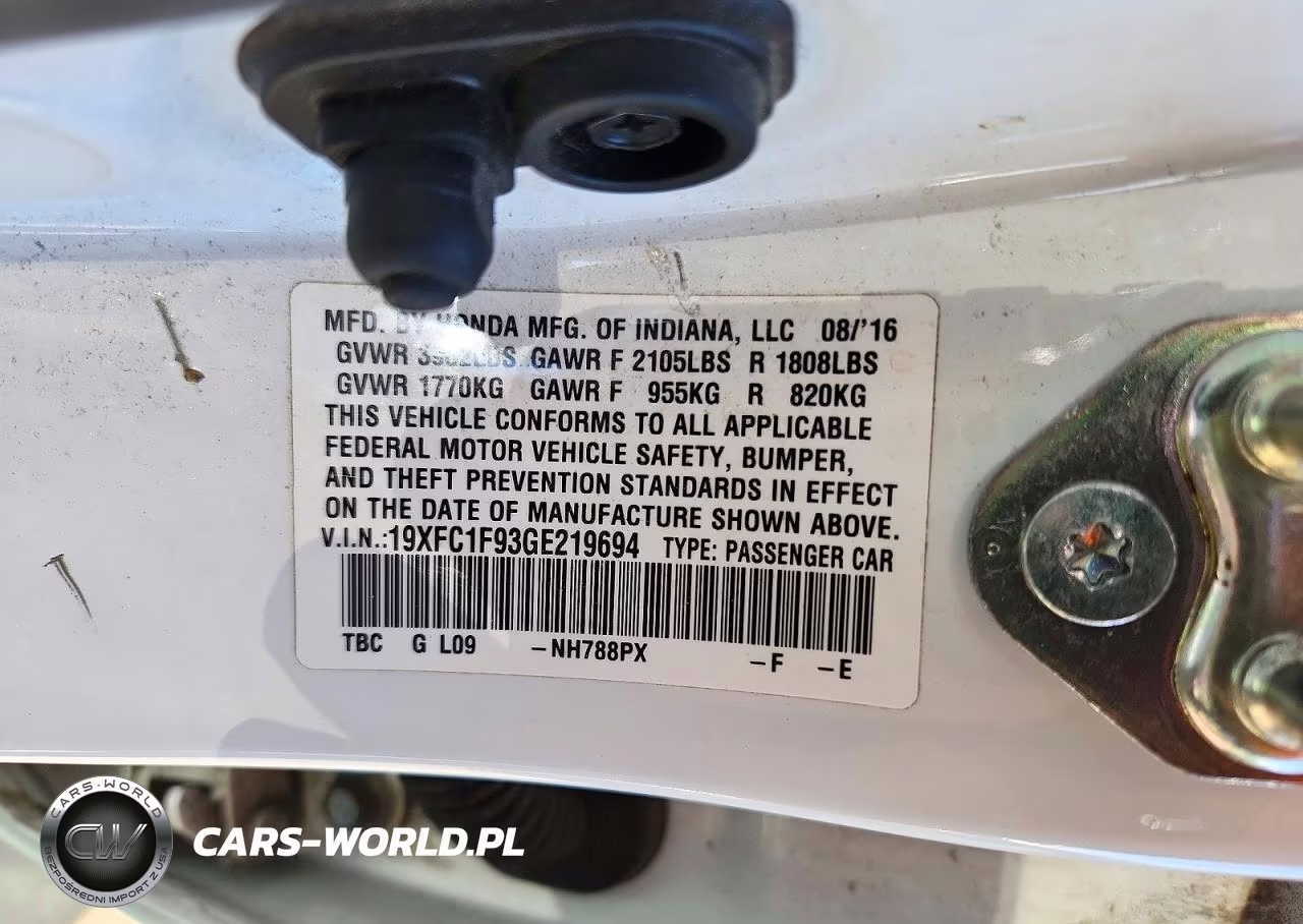 2016 Honda Civic Touring VIN:19XFC1F93GE219694 - 12