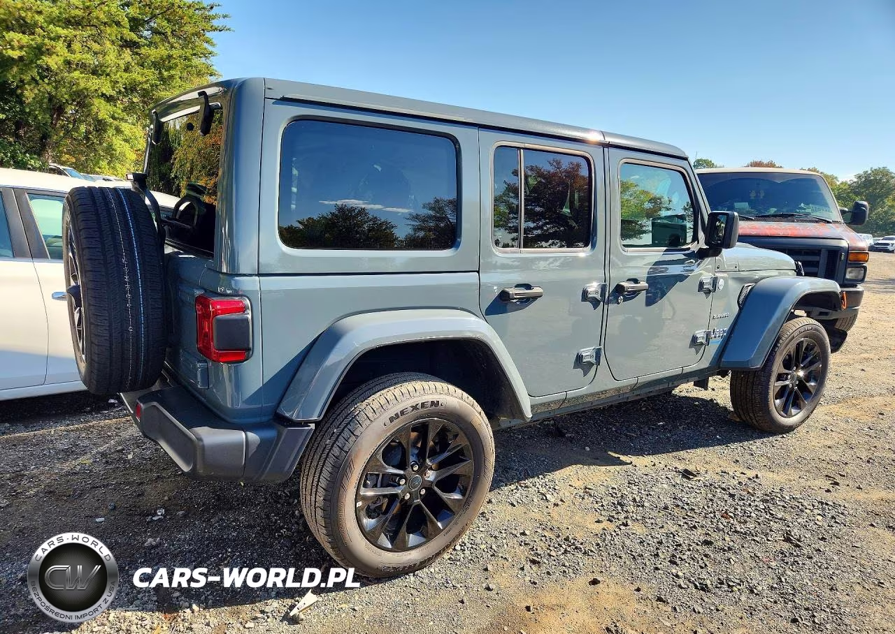 2024 Jeep Wrangler Sahara 4Xe VIN:1C4RJXP61RW257394 - 3