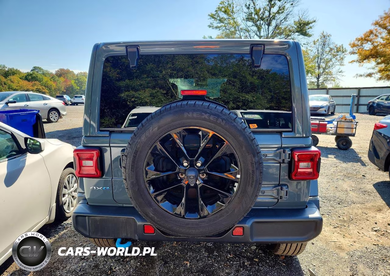 2024 Jeep Wrangler Sahara 4Xe VIN:1C4RJXP61RW257394 - 6