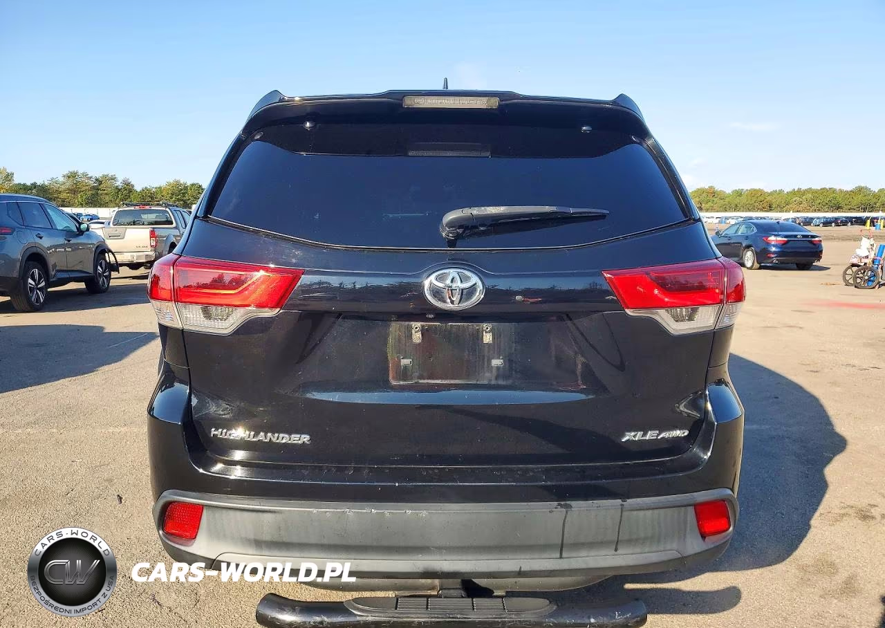 2017 Toyota Highlander Xle VIN:5TDJZRFH6HS512253 - 6