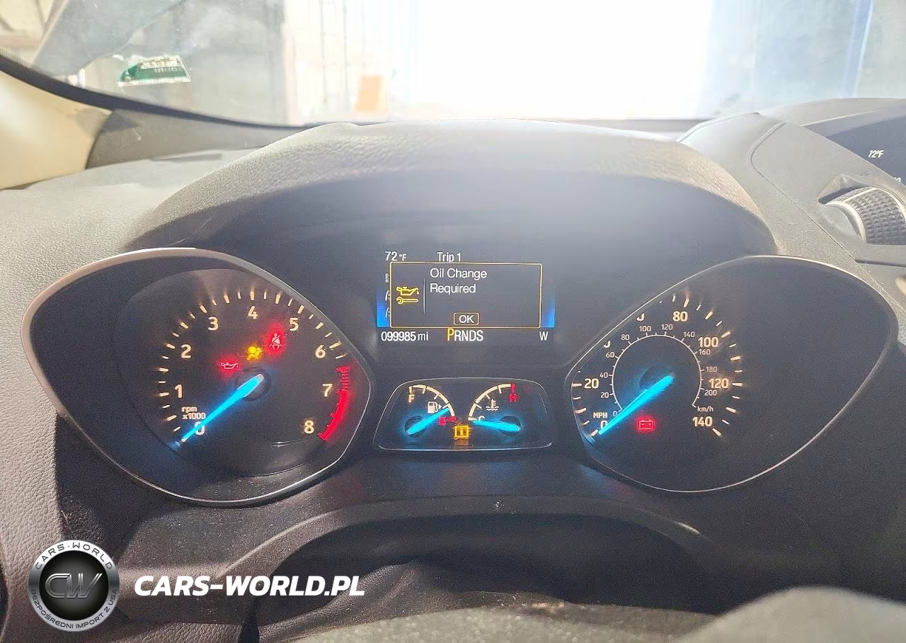 2017 Ford Escape Se VIN:1FMCU0GD1HUB28628 - 9