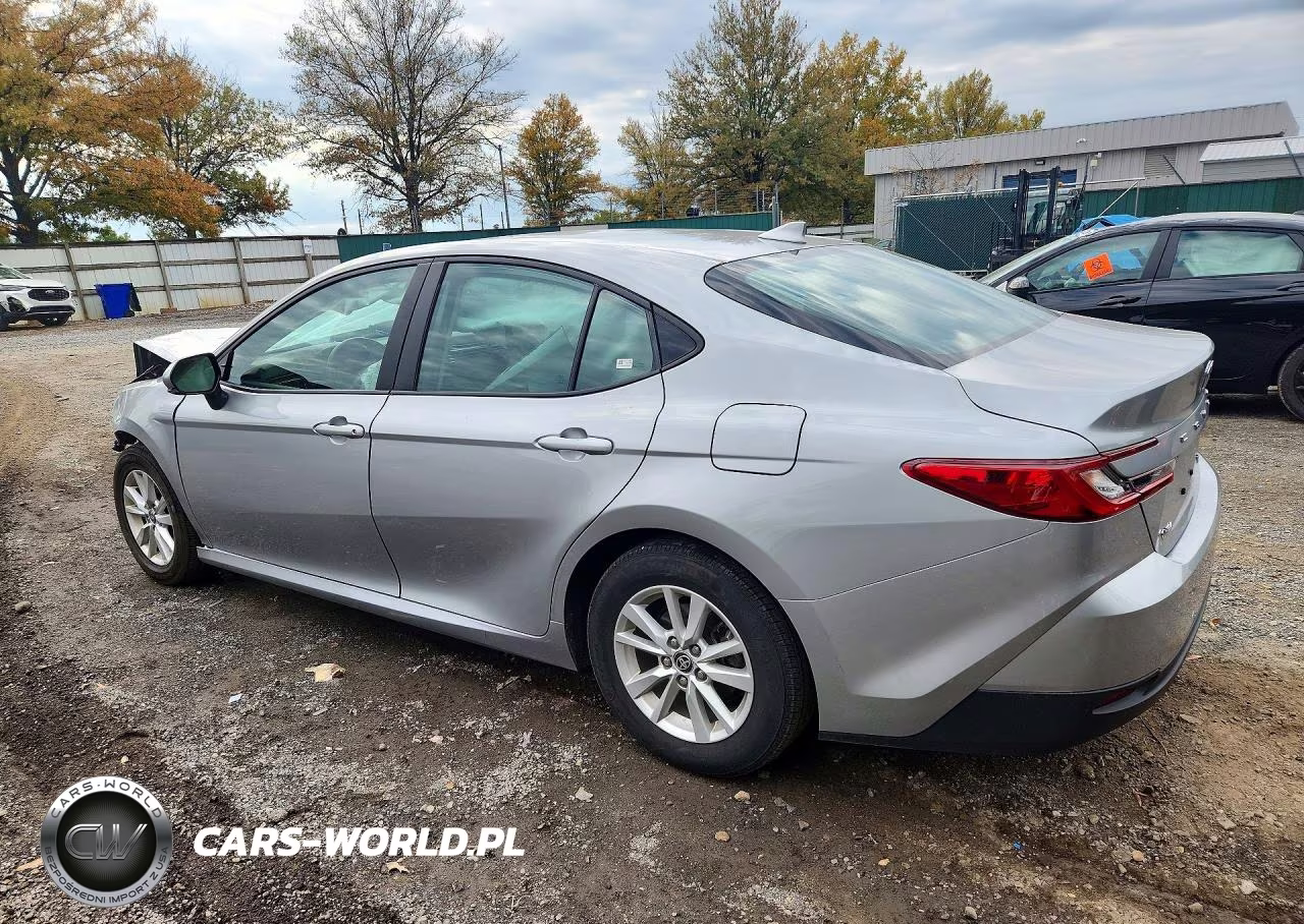 2025 Toyota Camry Le VIN:4T1DAACK3SU014421 - 2