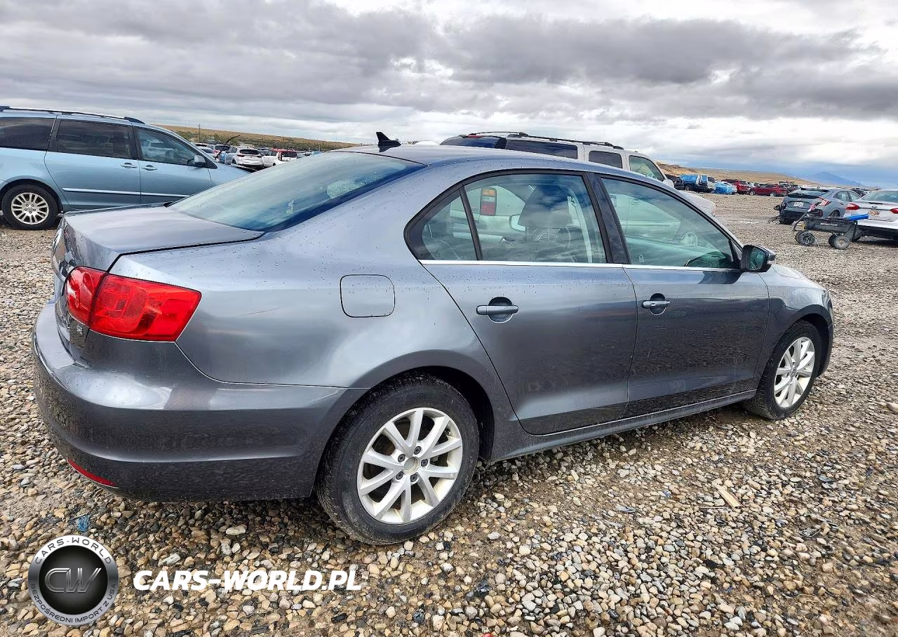2014 Volkswagen Jetta Se VIN:3VWD17AJXEM375295 - 3