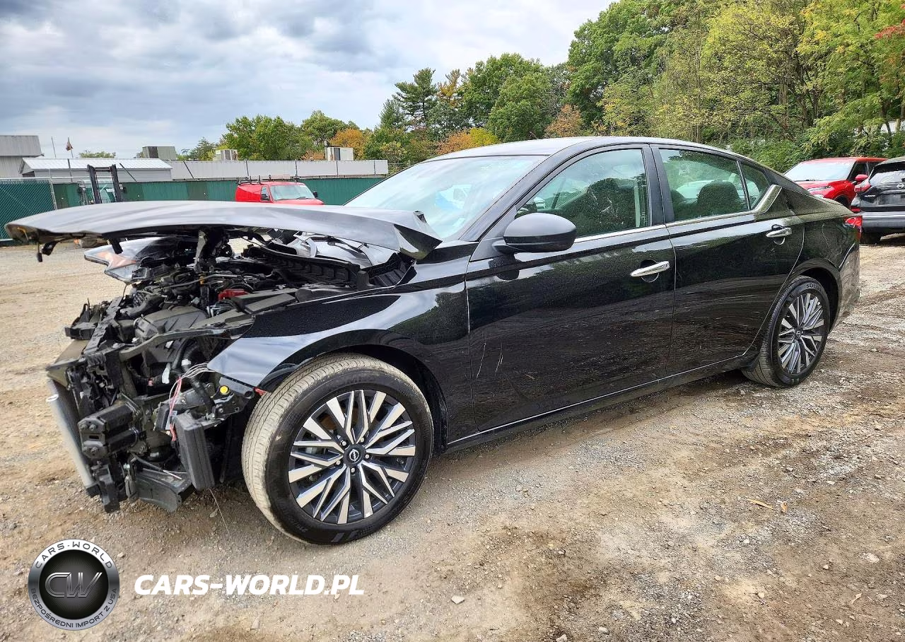 2025 Nissan Altima Sv – zdjęcie 1 z 13