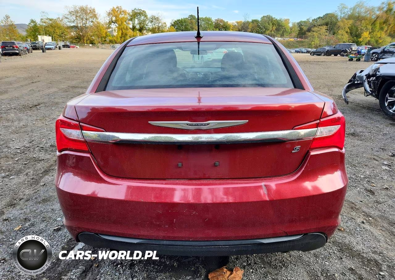 2013 Chrysler 200 Touring VIN:1C3CCBBG3DN715930 - 6