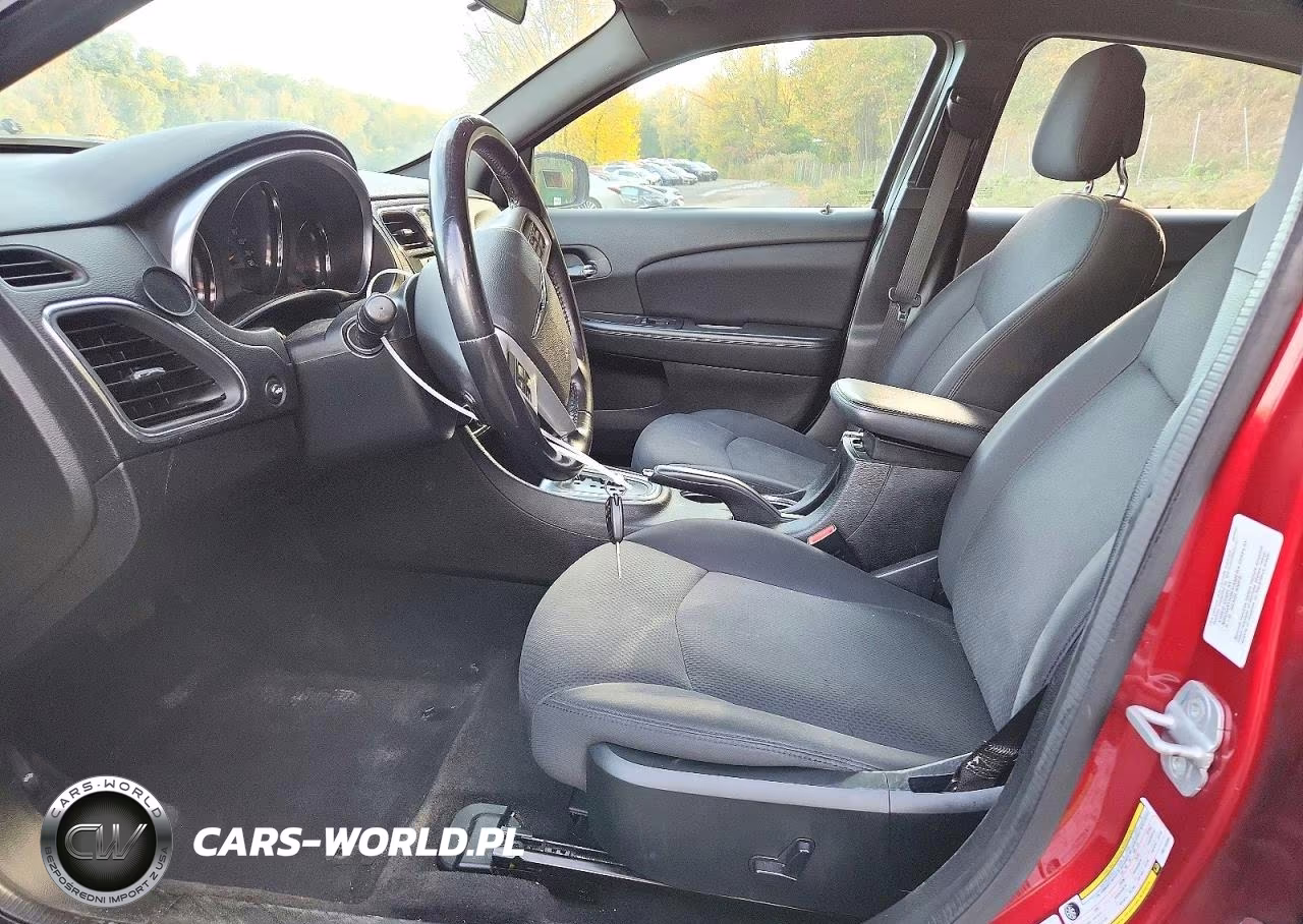 2013 Chrysler 200 Touring VIN:1C3CCBBG3DN715930 - 7