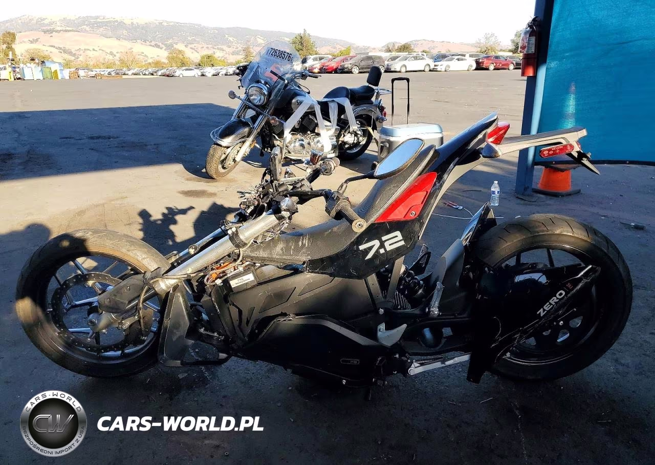 2023 Zero Motorcycles Inc Fxe VIN:538XXFZ49PCM22979 - 3