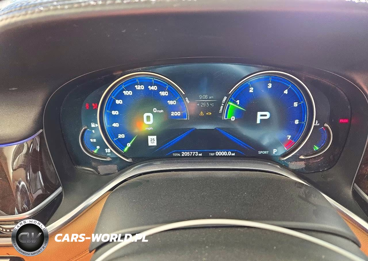 2016 BMW 750 Xi VIN:WBA7F2C51GG418081 - 9