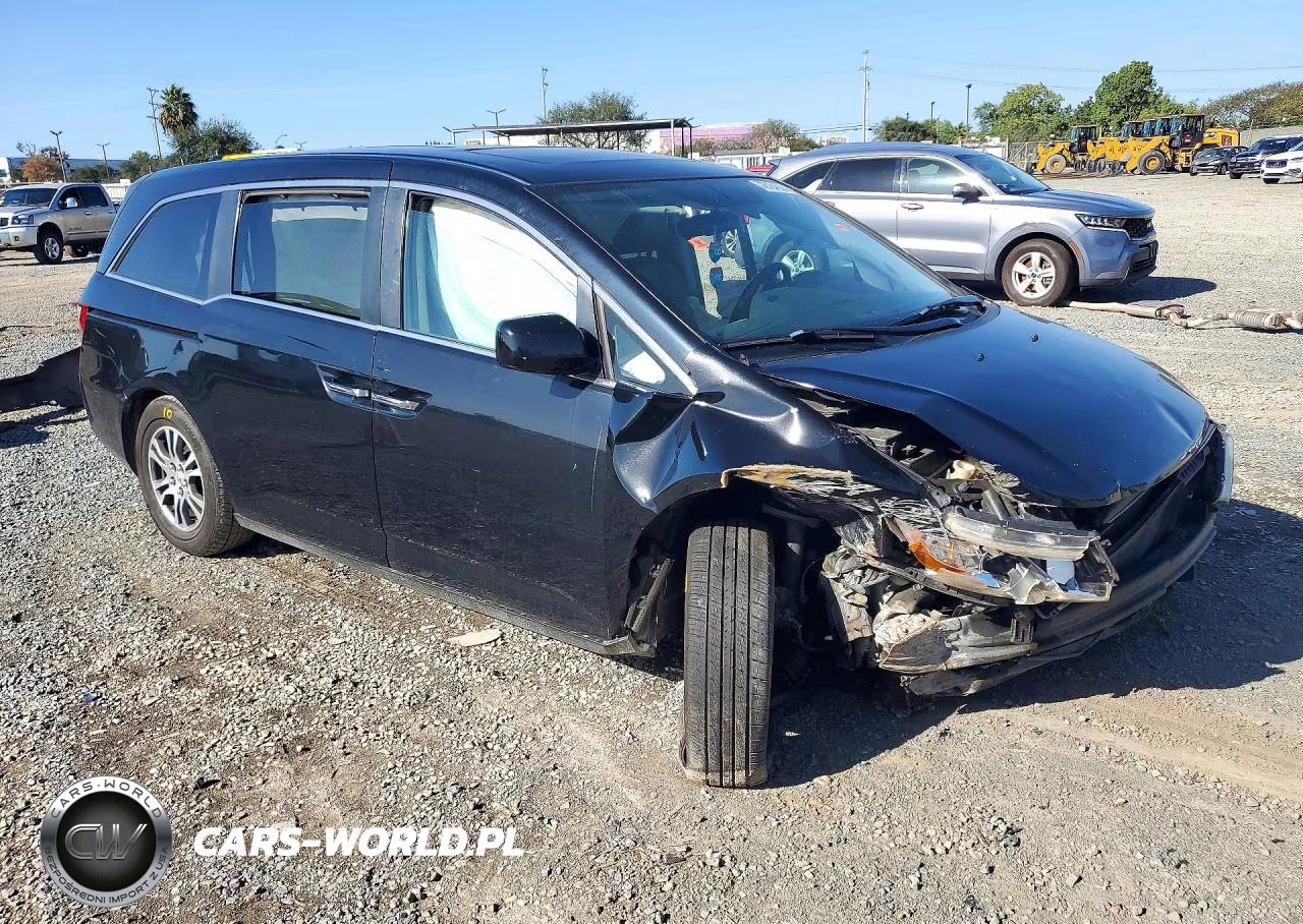 2013 Honda Odyssey Exl VIN:5FNRL5H63DB061001 - 4