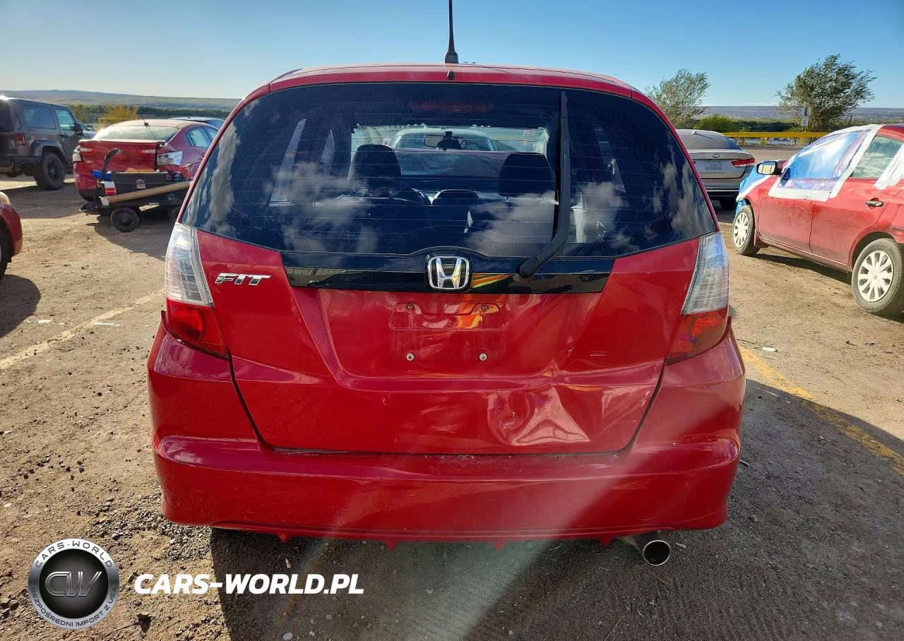 2012 Honda Fit VIN:JHMGE8G36CS001692 - 6