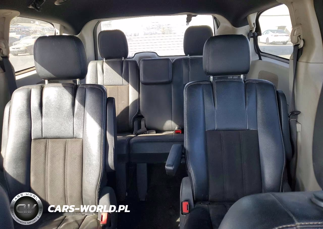 2019 Dodge Grand Caravan Sxt VIN:2C4RDGCG3KR777052 - 10