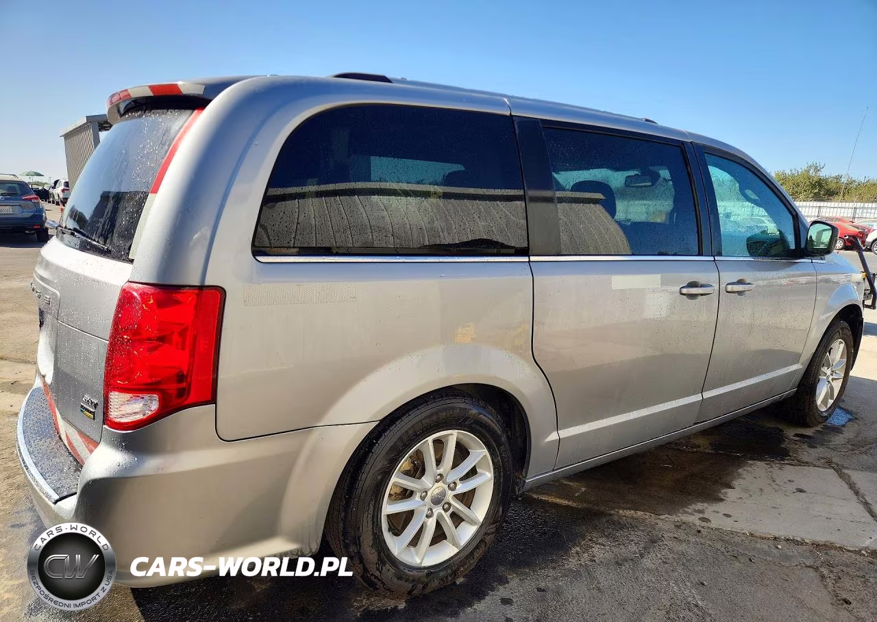 2019 Dodge Grand Caravan Sxt VIN:2C4RDGCG3KR777052 - 3