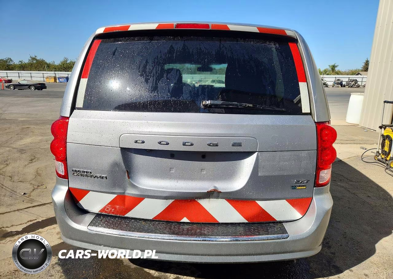 2019 Dodge Grand Caravan Sxt VIN:2C4RDGCG3KR777052 - 6