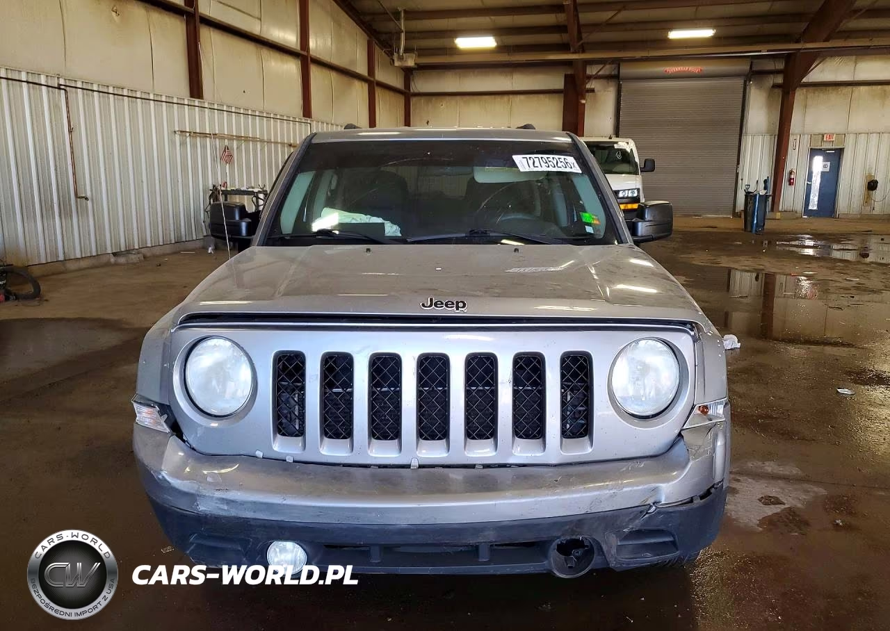 2014 Jeep Patriot Sport VIN:1C4NJPBA2ED925204 - 5