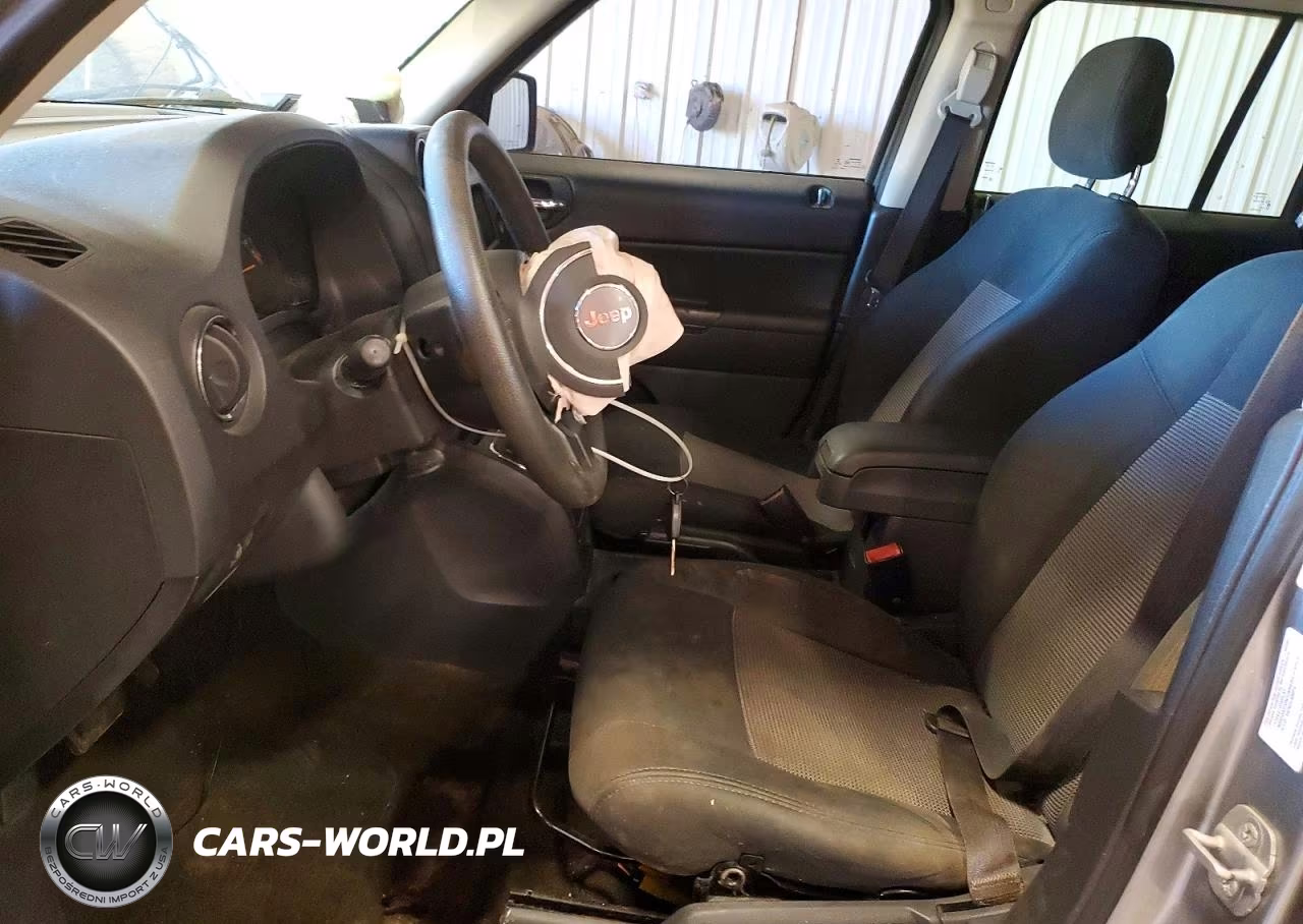 2014 Jeep Patriot Sport VIN:1C4NJPBA2ED925204 - 7