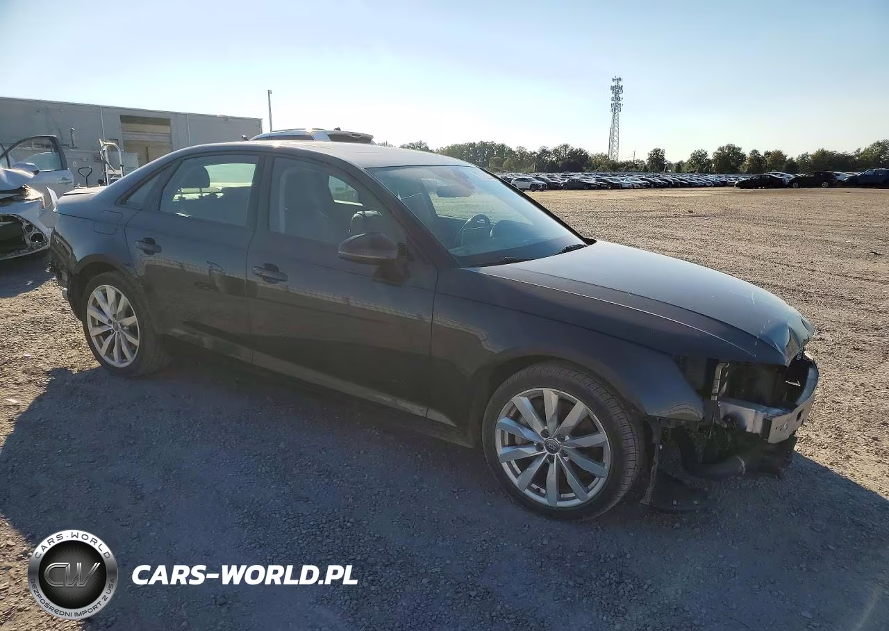 2017 Audi A4 Premium VIN:WAUANAF41HN007556 - 4