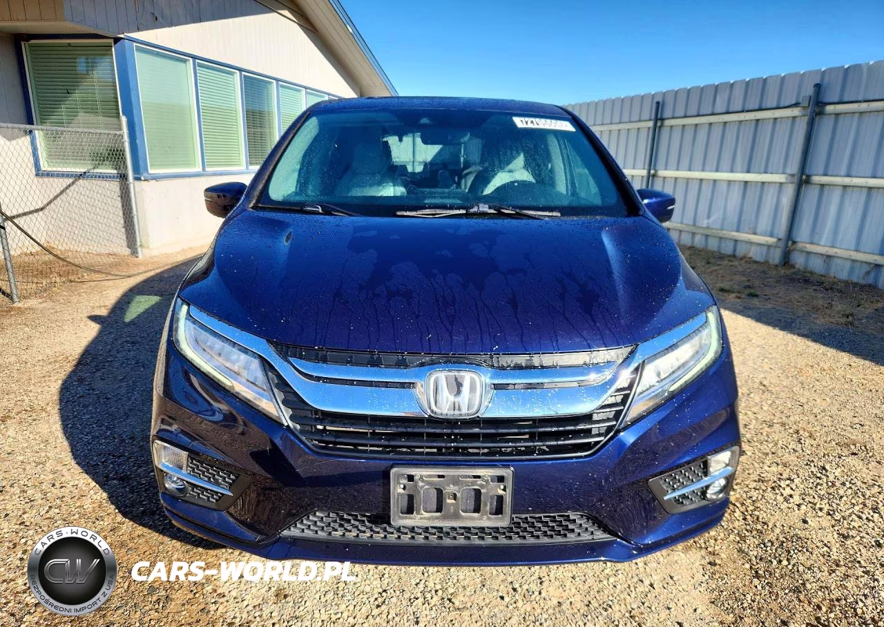 2019 Honda Odyssey Touring VIN:5FNRL6H85KB100658 - 5